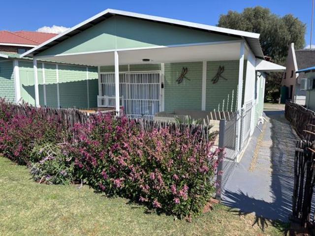 2 Bedroom House in Vaal Marina