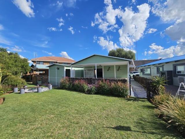 2 Bedroom House in Vaal Marina