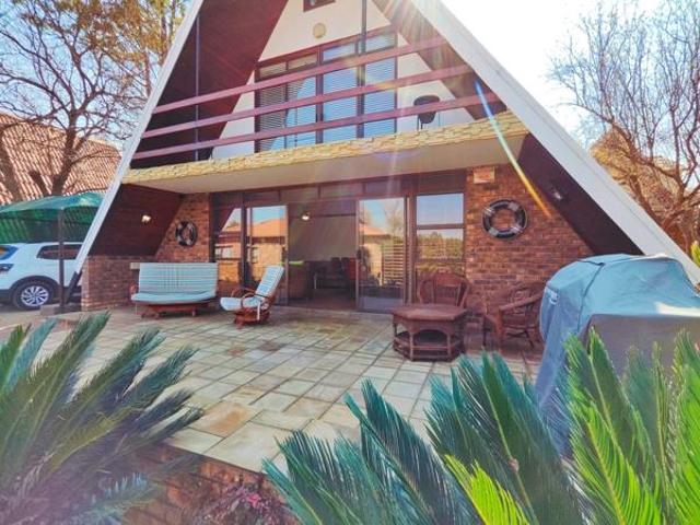 2 Bedroom House in Vaal Marina