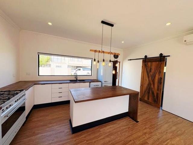 2 Bedroom House in Van Der Hoff Park