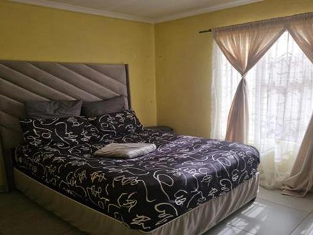 2 Bedroom House in Vanderbijlpark CW