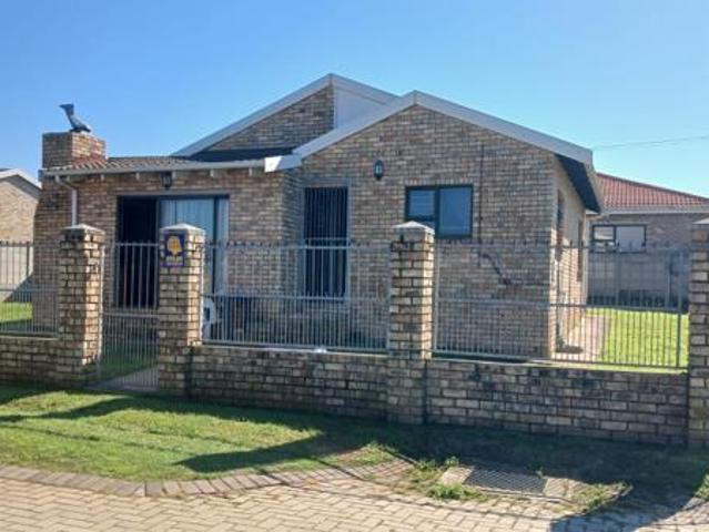 2 Bedroom House in Vanes Estate