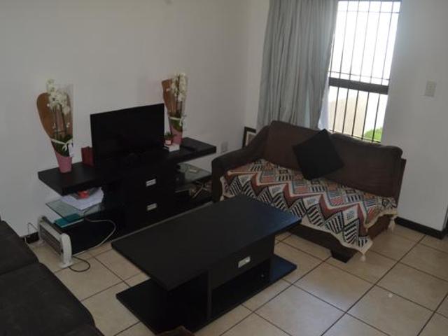 2 Bedroom House in Victoria Park