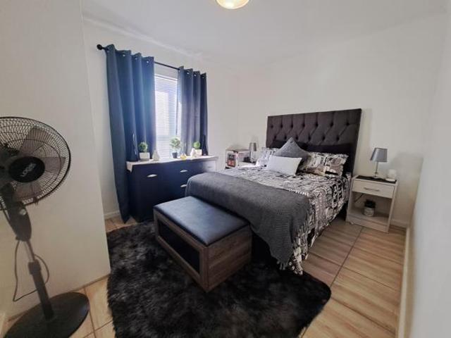 2 Bedroom House in Vredenburg