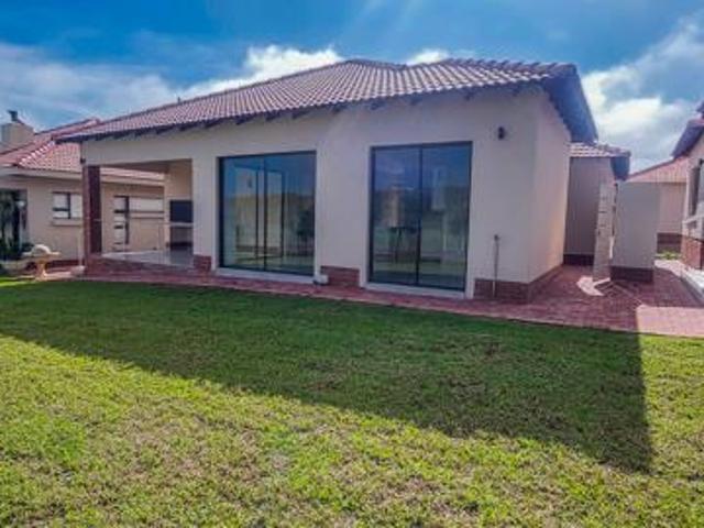 2 Bedroom House in Xanadu Eco Park
