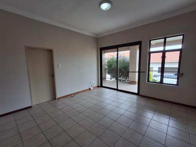 2 Bedroom House in Xanadu