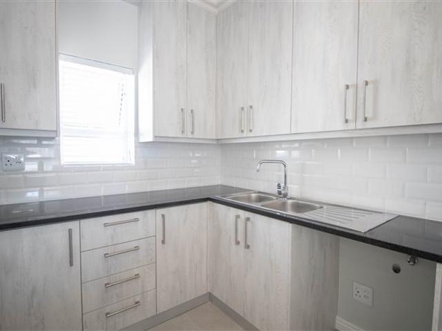 2 Bedroom House in Yzerfontein