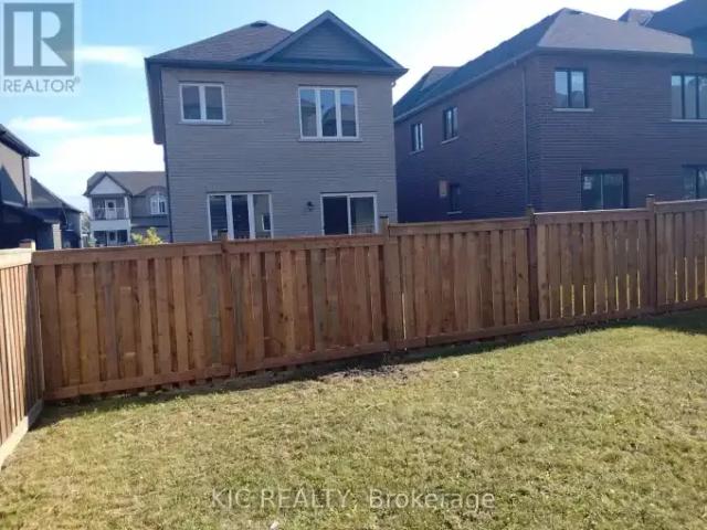 2 Bedroom House Innisfil ON LS103011941