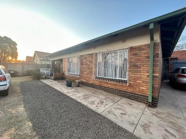 2 bedroom house on the market in van.