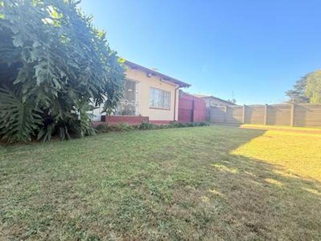 2 bedroom house on the market in van.