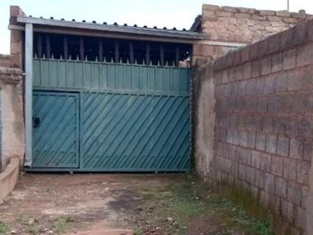 2 bedroom house on the market in bra.