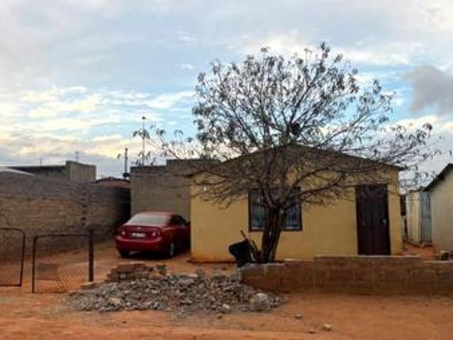 2 bedroom house on the market in doo.