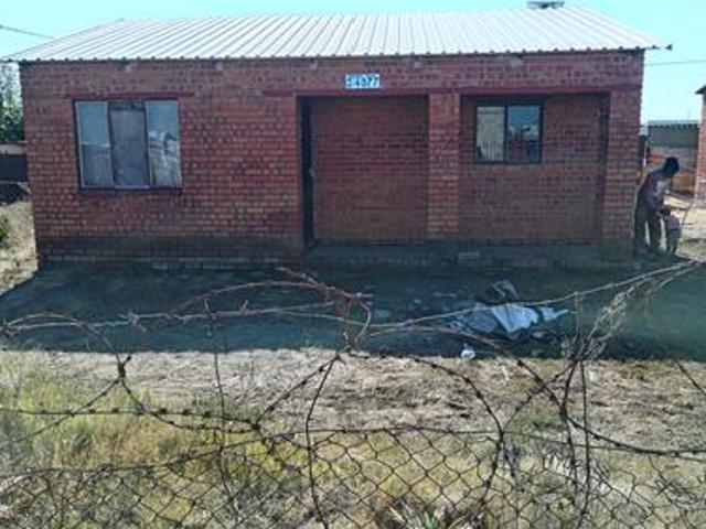 2 bedroom house on the market in han.