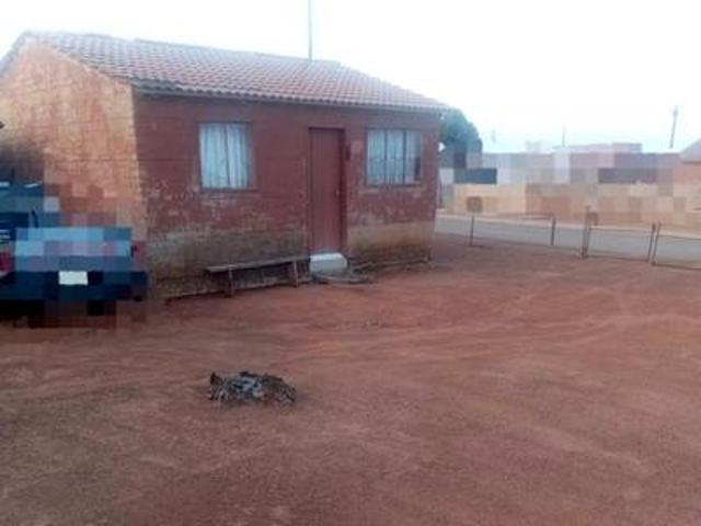 2 bedroom house on the market in moh.