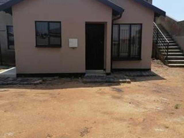 2 bedroom house on the market in pro.