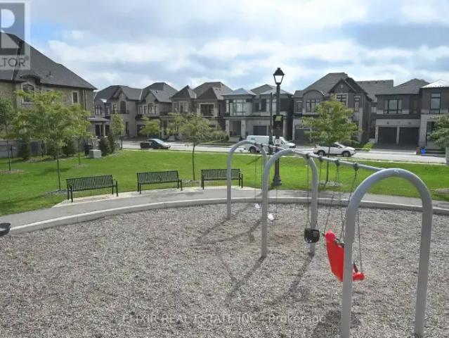 2 Bedroom House Oakville ON 103179235