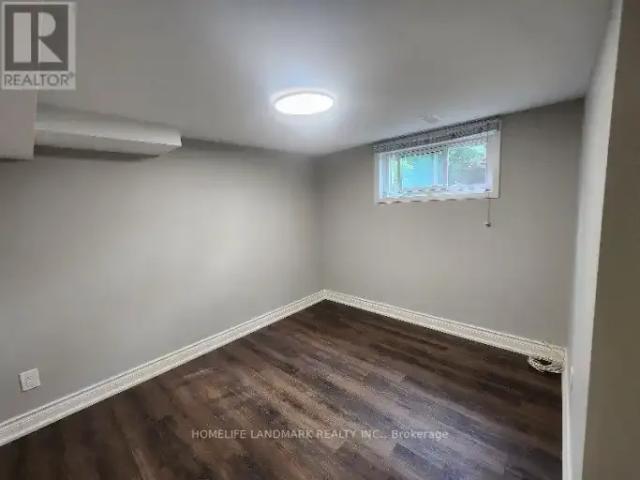 2 Bedroom House Oakville ON LS102629498