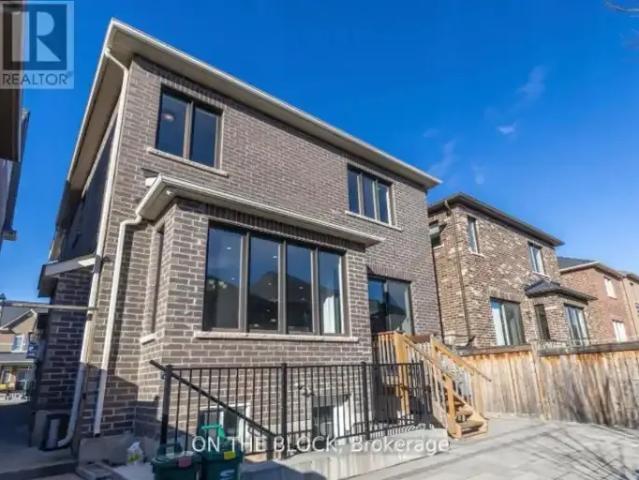 2 Bedroom House Oakville ON LS102794958