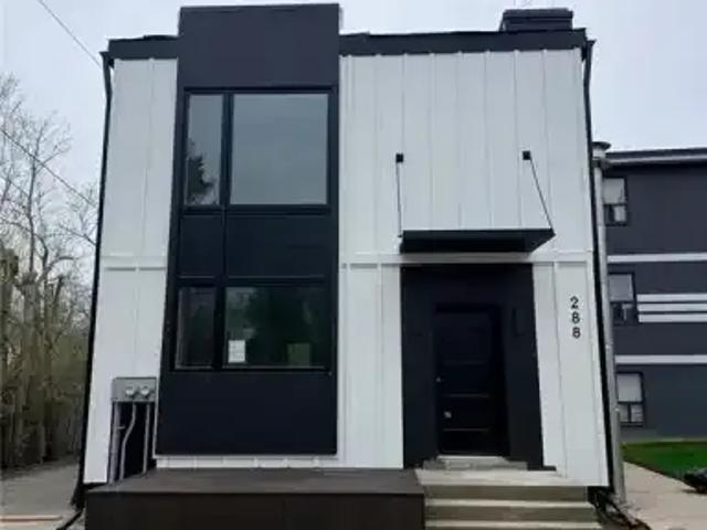2 Bedroom House Oakville ON LS102052618