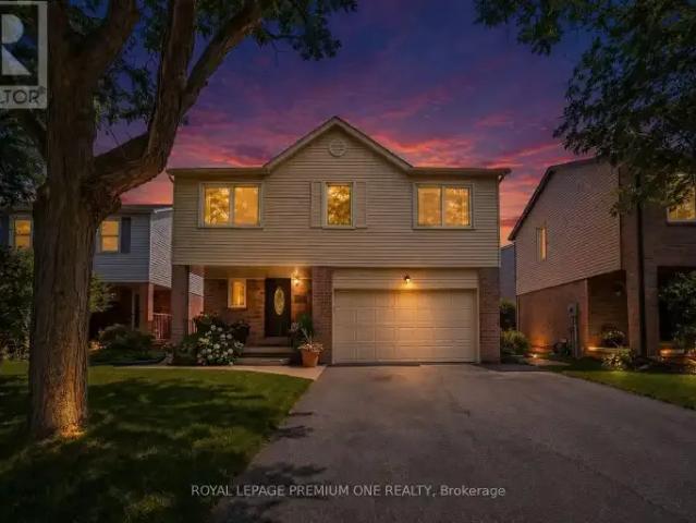 2 Bedroom House Oakville ON LS104957709