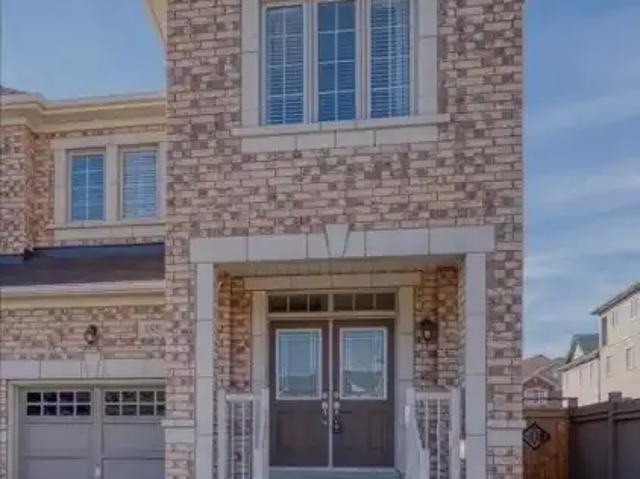 2 Bedroom House Oakville ON LS105004739