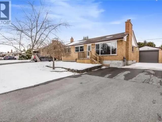 2 Bedroom House London ON 101725475