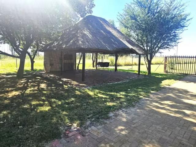 2 Bedroom House Modderfonte Modderfonte 103177729