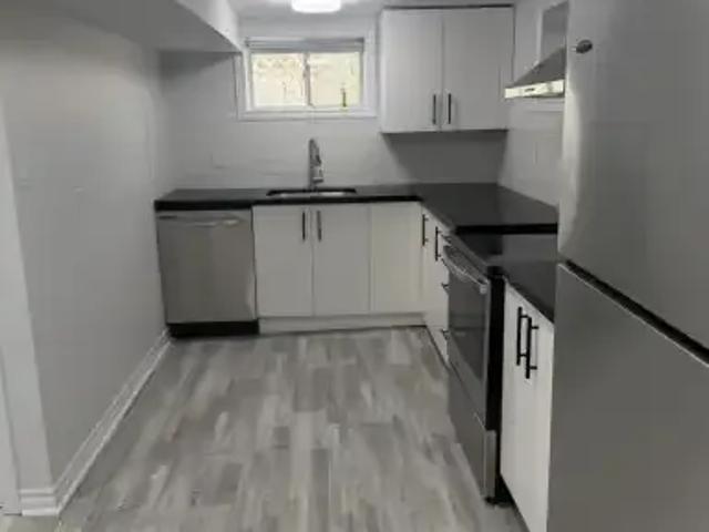 2 Bedroom House Milton ON 103119112