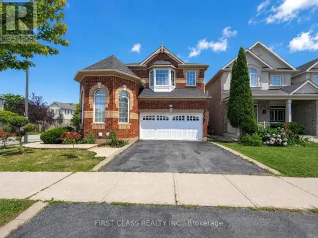 2 Bedroom House Milton ON 105135488