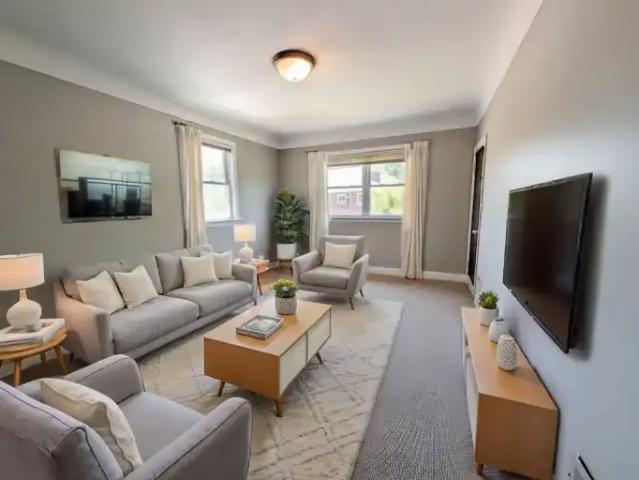 2 Bedroom House St. Catharines ON 103151605