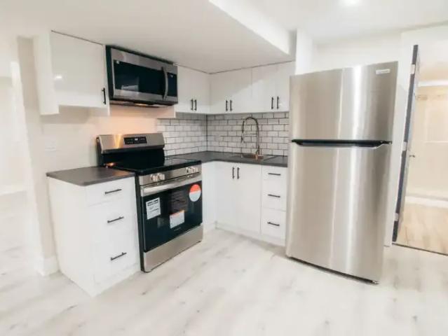 2 Bedroom House St. Catharines ON 105185872