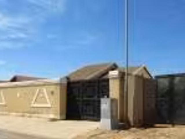 2 Bedroom House Protea Glen Protea Glen 103308068