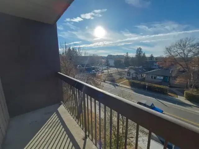 2 Bedroom House Red Deer AB 102272074