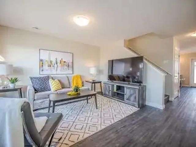 2 Bedroom House Regina SK 102018050