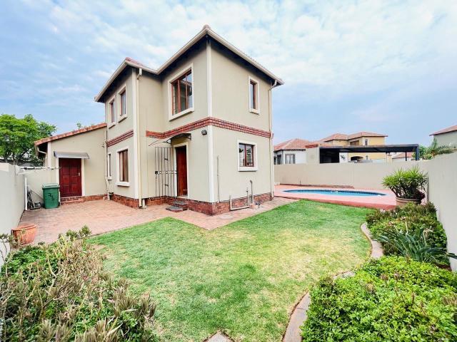 2 Bedroom house rented in Meyersig Lifestyle Estate, Alberton