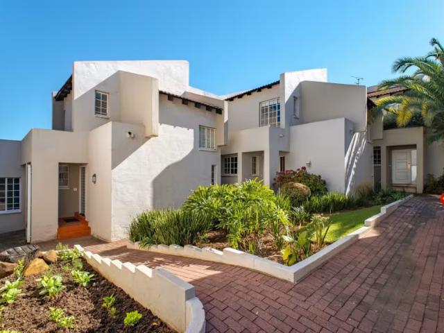 2 Bedroom House Rivonia Rivonia 103177561