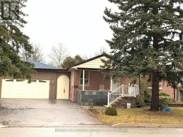 2 Bedroom House Richmond Hill ON 101948532