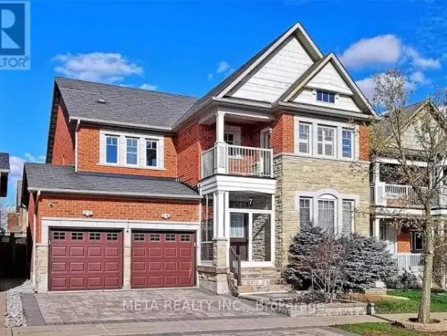 2 Bedroom House Richmond Hill ON 105505935