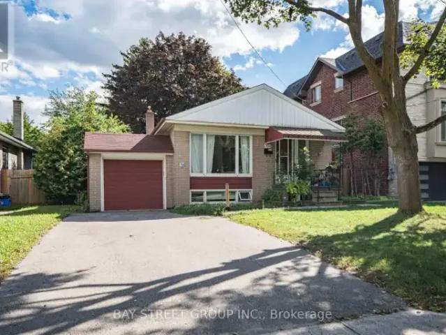 2 Bedroom House Richmond Hill ON 105345074