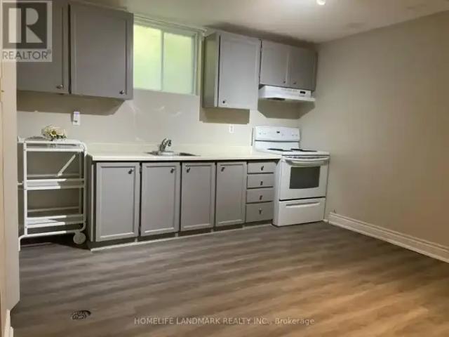 2 Bedroom House Richmond Hill ON LS100444203