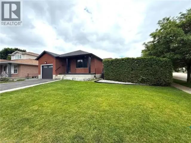 2 Bedroom House Waterloo ON 103215999