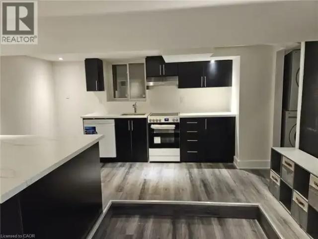 2 Bedroom House Waterloo ON 103487717