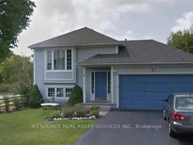 2 Bedroom House Waterloo ON 103920671