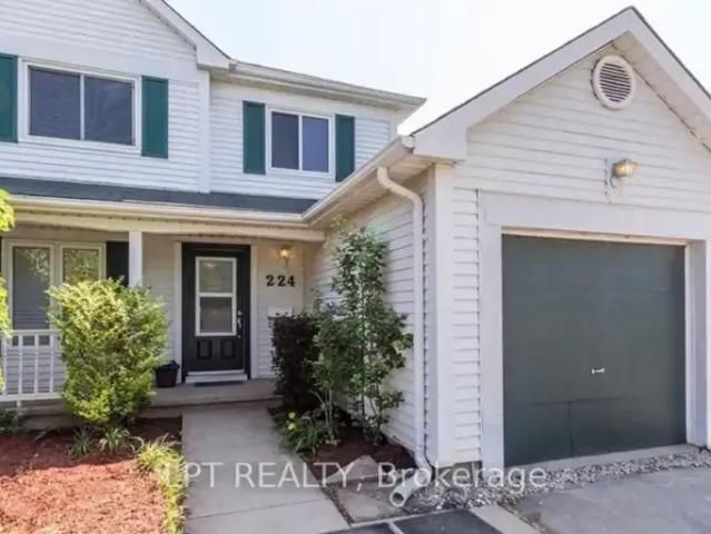 2 Bedroom House Waterloo ON LS100444647