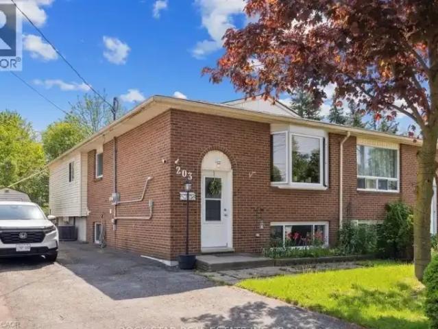 2 Bedroom House Welland ON 101217339