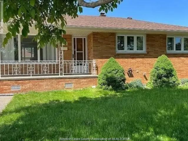 2 Bedroom House Windsor ON 101878426