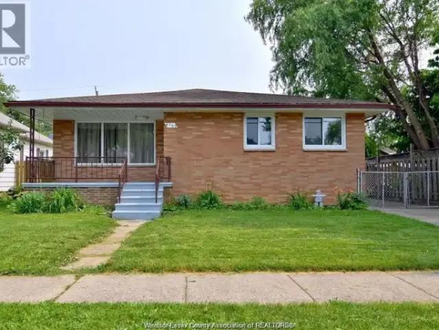 2 Bedroom House Windsor ON 101878361