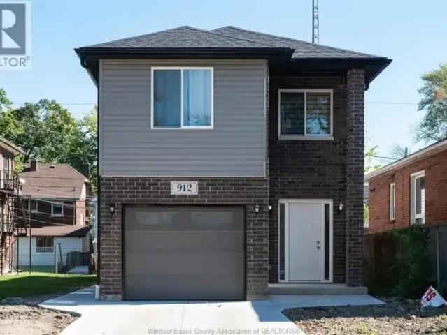 2 Bedroom House Windsor ON 101948571