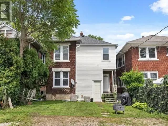 2 Bedroom House Windsor ON 103119179