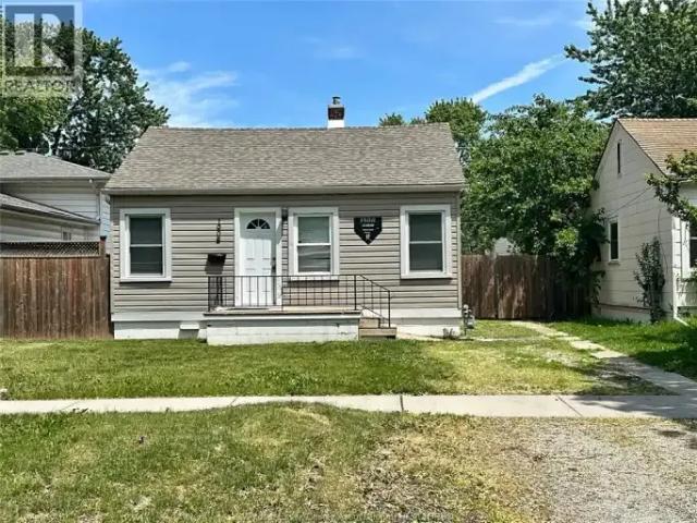 2 Bedroom House Windsor ON 103216017